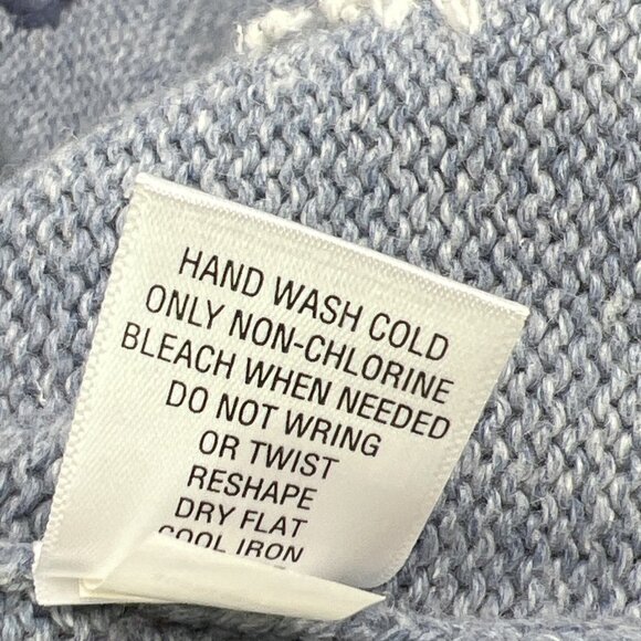 Croft & Barrow Sz M Silk Blend Snowflake Cardigan Womens Blue Fair Isle Full Zip - Picture 9 of 9